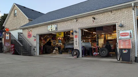 I heard y'all like old man garages...