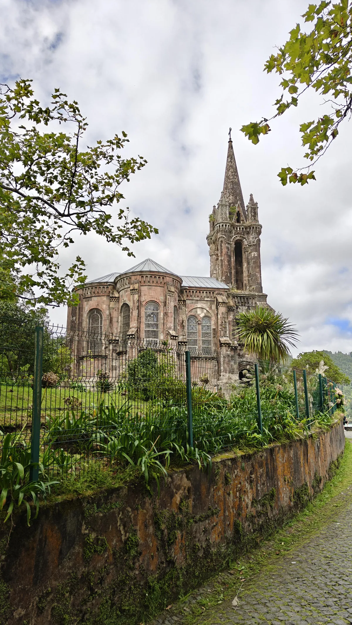 Abandoned church on São Miguel island
