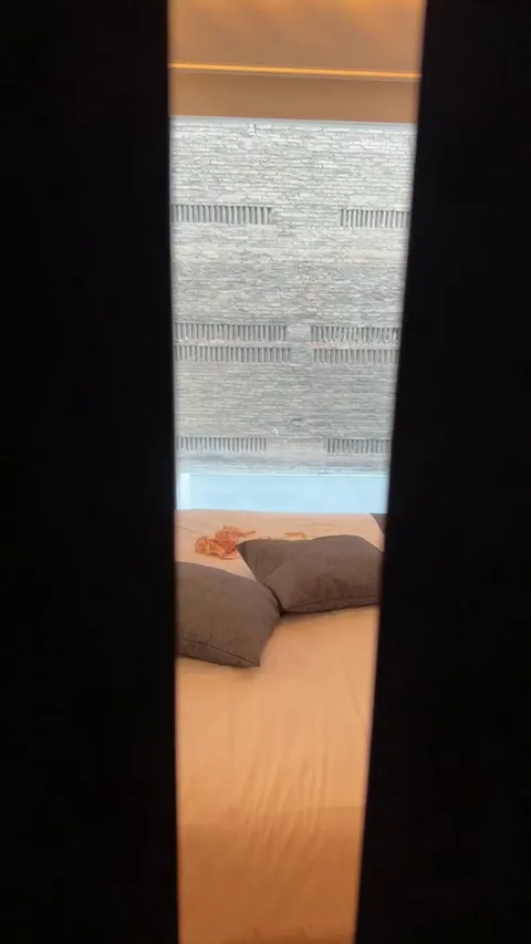 I thought I was home alone....