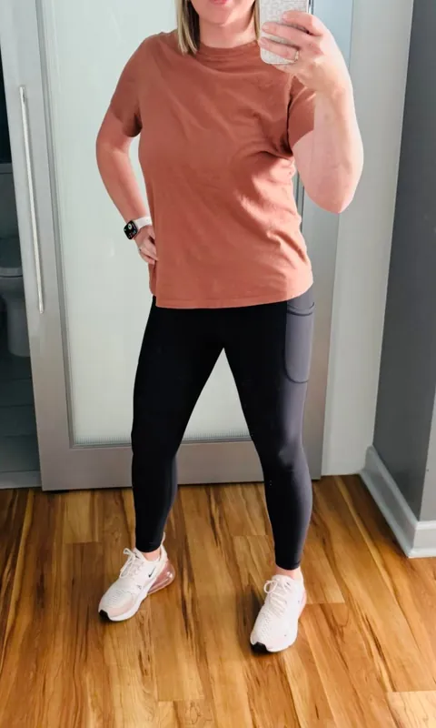 Normal mom next door to fucking a random redditor all in the same day.