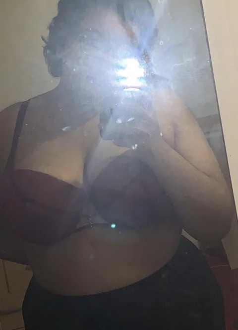 feeling needy rn. great start to my friday