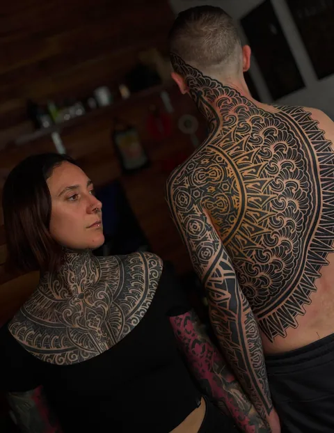 Israel Paketh, back/head, Buenos Aires, Argentina