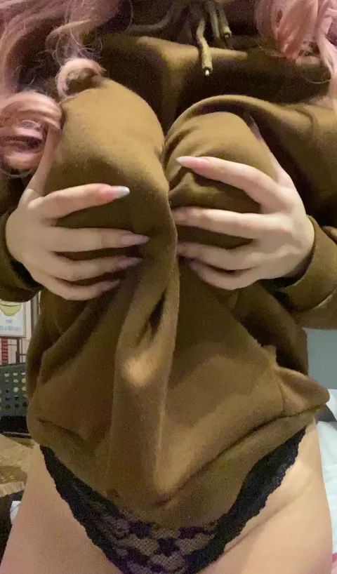 They may be soft, but they’ll drive you wild the moment you touch.