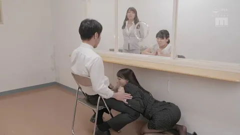 [/r/Asian_Porns] Kurea Hasumi and Mao Kurata - Slutty Interrogation