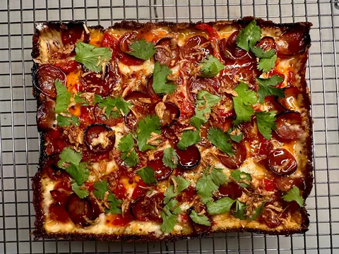 [Homemade] Sweet Chinese Sausage and Peppers Detroit Style Pizza