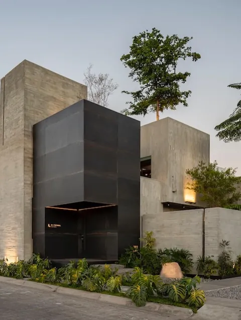 Refuge in Colima by Taller Di Frenna Arqutiectos