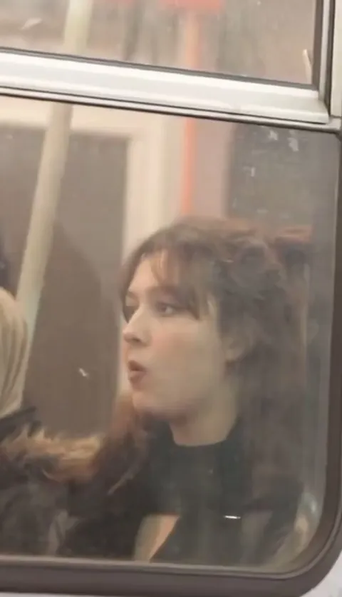 If I did that, I would definitely go to jail 😂