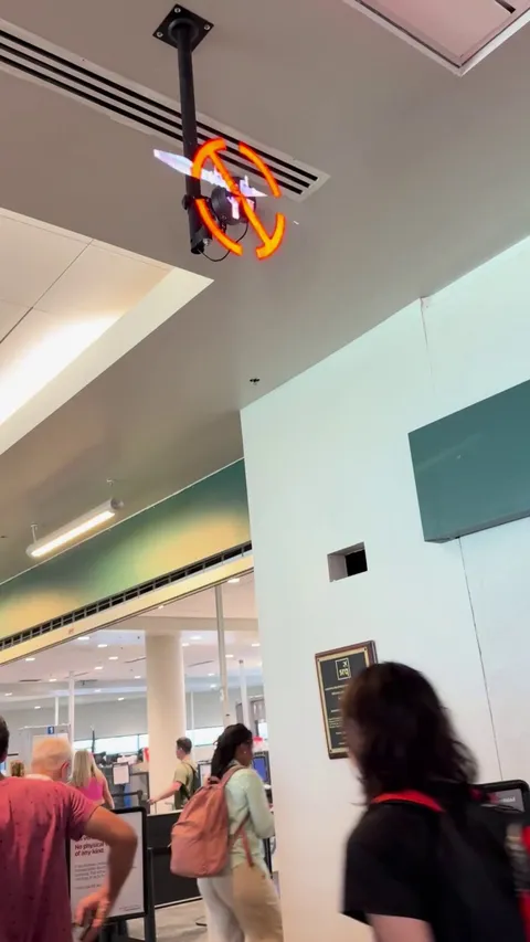 Only in Florida do you need an explicit sign reminding people in the TSA line that they can’t bring their RPG on a plane