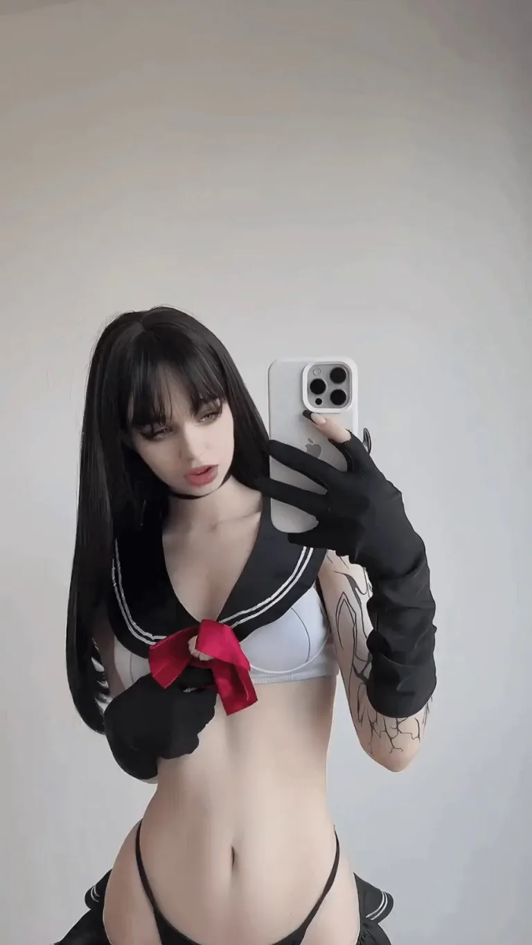 Do u think i'm cute enough to fuck