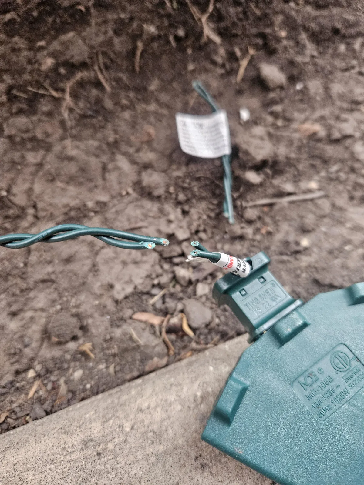 Woke up this morning to find my lights not working and saw this [OC]