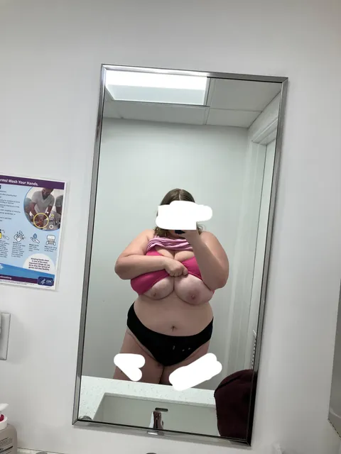 getting wild at work on a Wednesday ;)
