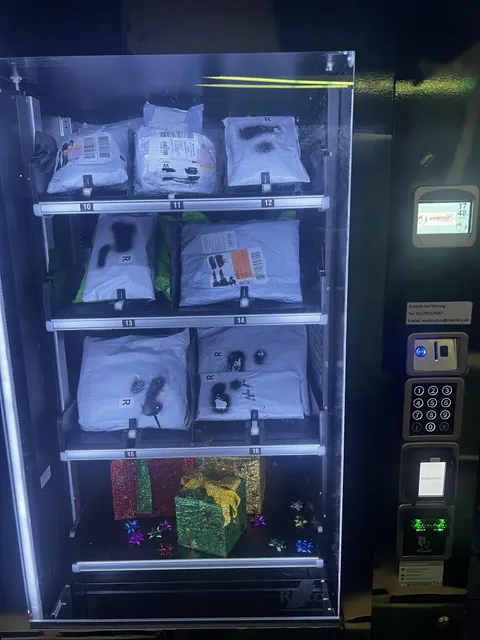 A vending machine for mystery unclaimed packages 