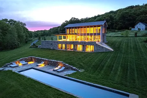 Classy mansion (Pine Plains, Dutchess County, New York, US).