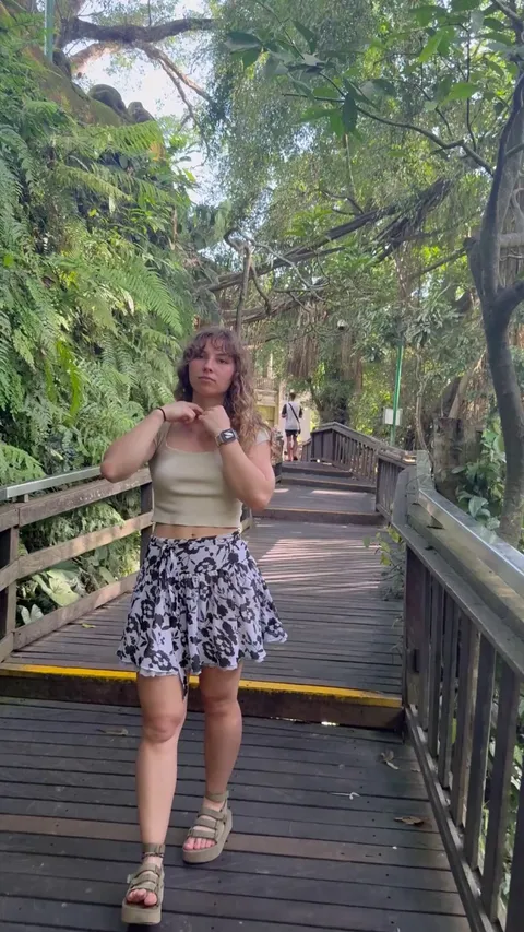 Love the feeling of risk when there's people right behind me