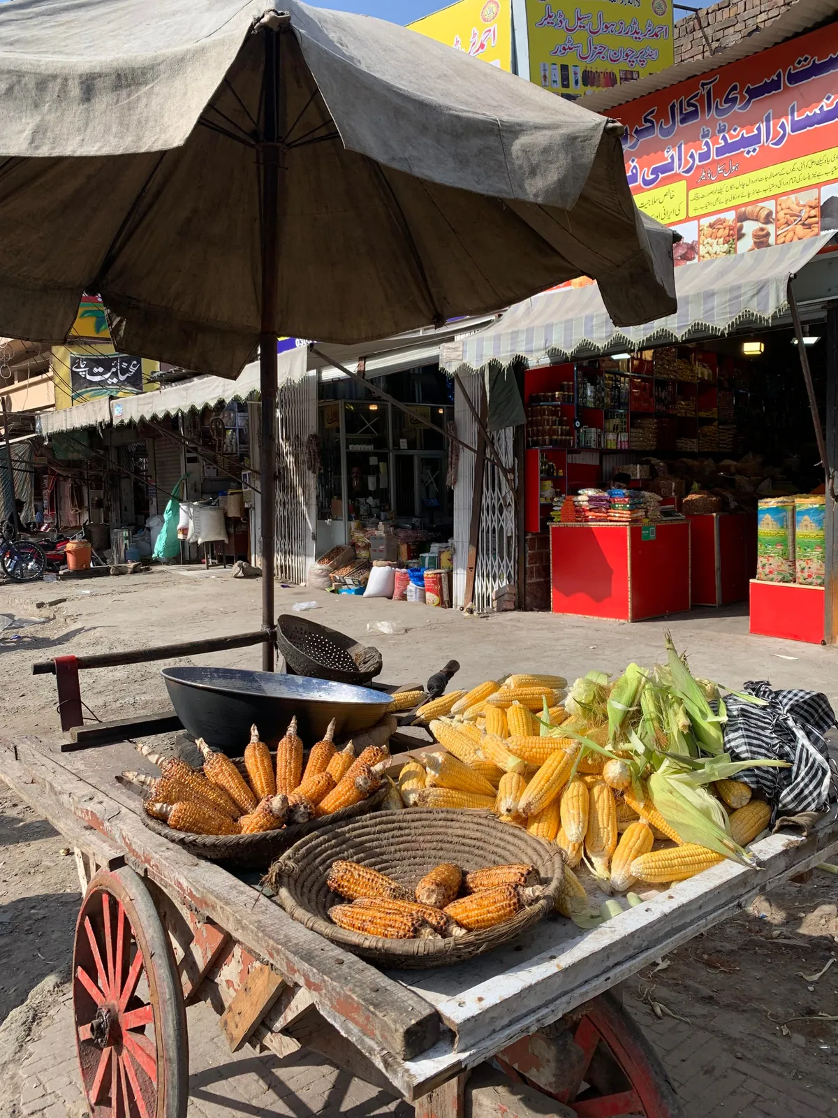 Who Says You Can't Go Home? A Detailed Report On My Week In Lahore, Pakistan