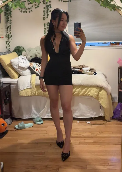 Last night out of the summer! Wore boots last time, now it’s time for the heels 👠✨