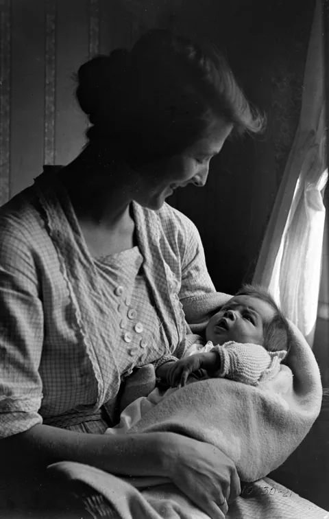 My mother, 15 days old -- 1921