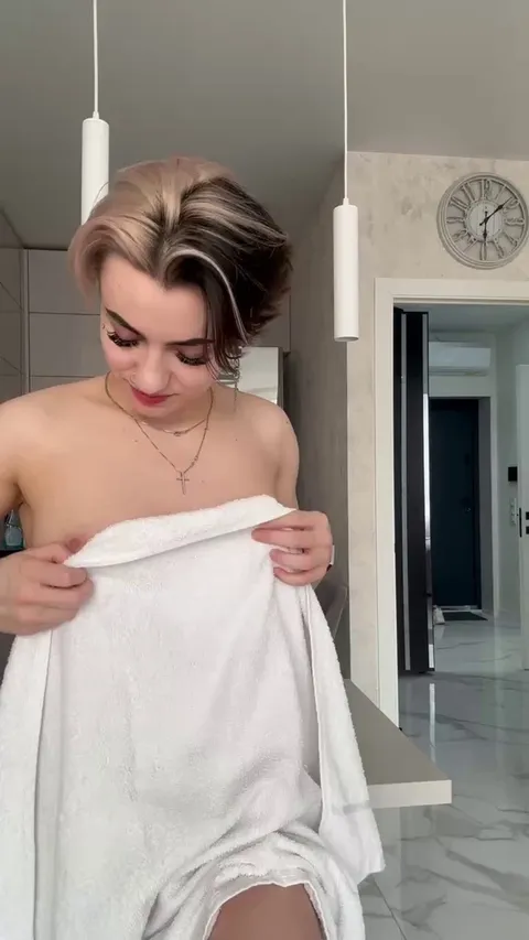 The shorter the hair, the hotter the girl is in bed