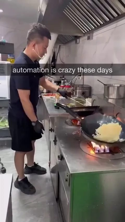 Automated wok tossing