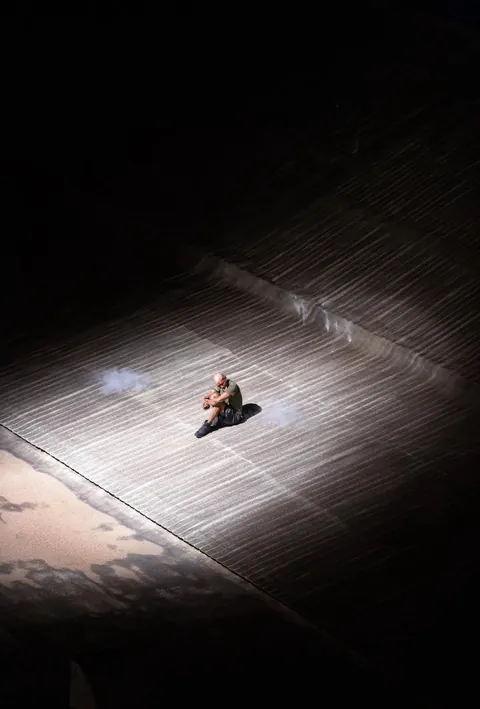 I took some pics from r/AccidentalRenaissance and turned them into Renaissance paintings