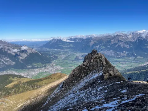Switzerland is breathtaking 🌺 🏔️
