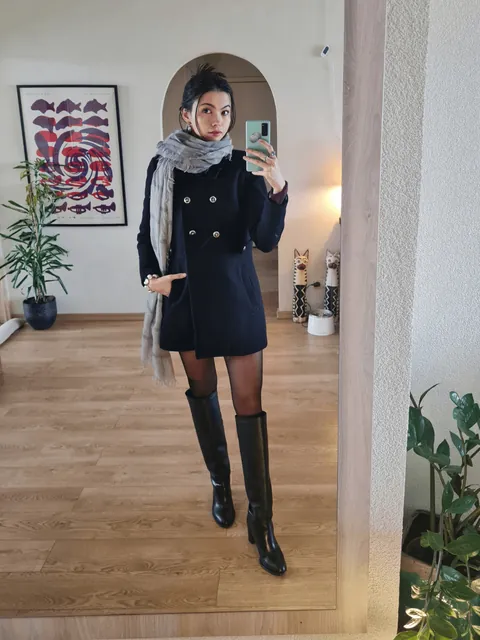 Which scarf for this outfit?