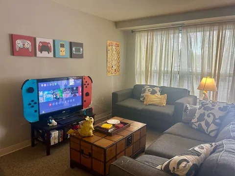 I made my TV into a giant Nintendo switch!