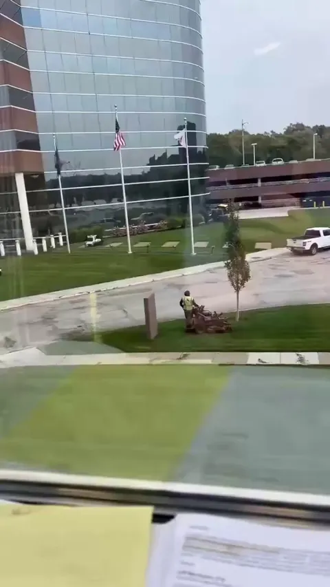 Not even blue collar jobs are safe from AI 💀