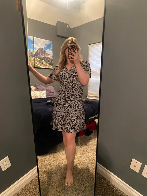 Second Date: Outfit for a brewery and dinner. Help!