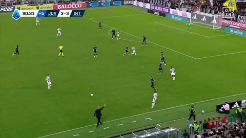 Juventus [4] - 3 Inter - Vasilije Adžić 90'+2'