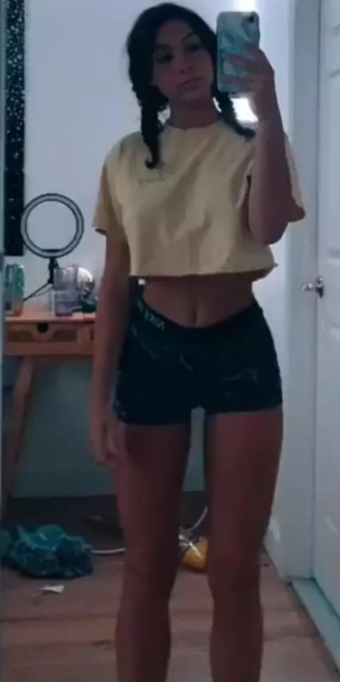 Who else is desperately trapped by their algorithms on social... I can't even scroll without cute girls flooding my screen... It's deviously intoxicating... 😵‍💫😵‍💫🫣😈