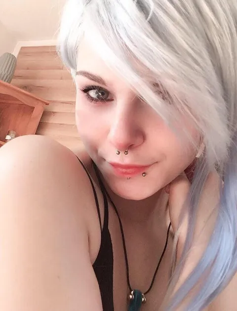 I hope you accept silver &amp; blue hair 🥀