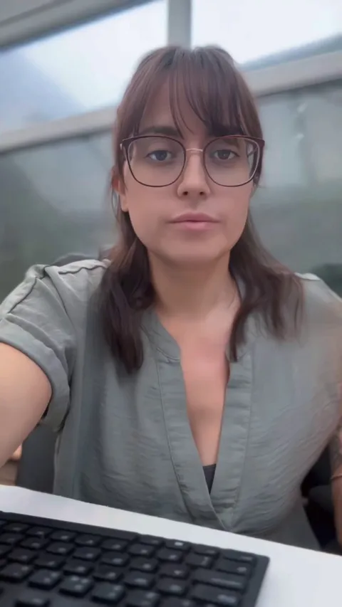 More down blouse titties at work, wanna join my meeting?