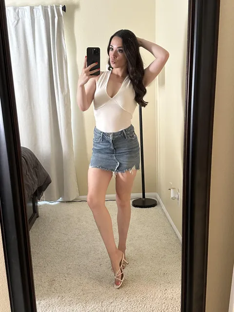 Dressed up and feeling snazzy.