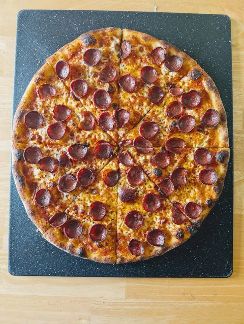 [Homemade] Pepperoni Pizza