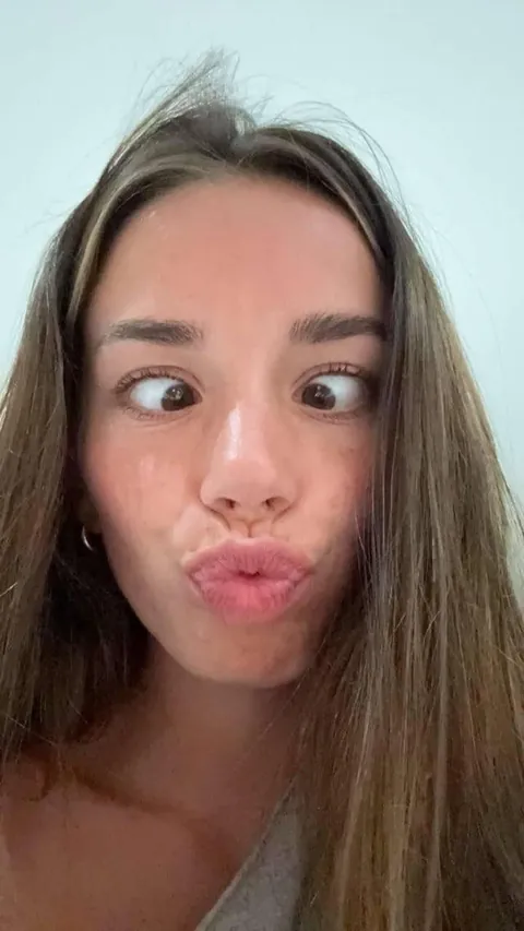 Here’s a safe album guys! I promise it won’t trigger you! ☺️