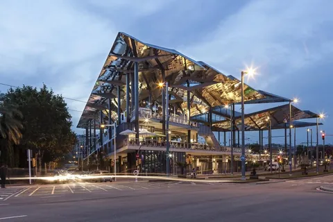 Mercat dels Encants- Street market in Barcelona, Spain - B720 architects (2013)