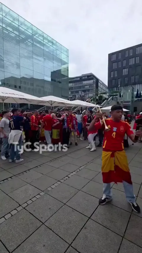 Spain fans chanting "Listen, spread the word, they say they are from France, but they are all from Angola" vs France
