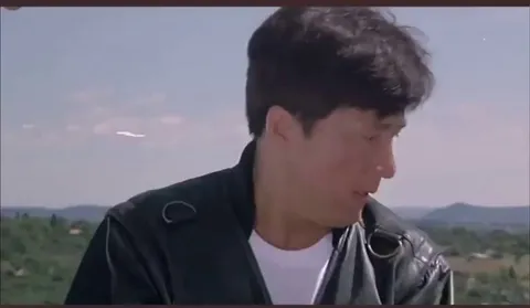This Jackie Chan Stunt! 
