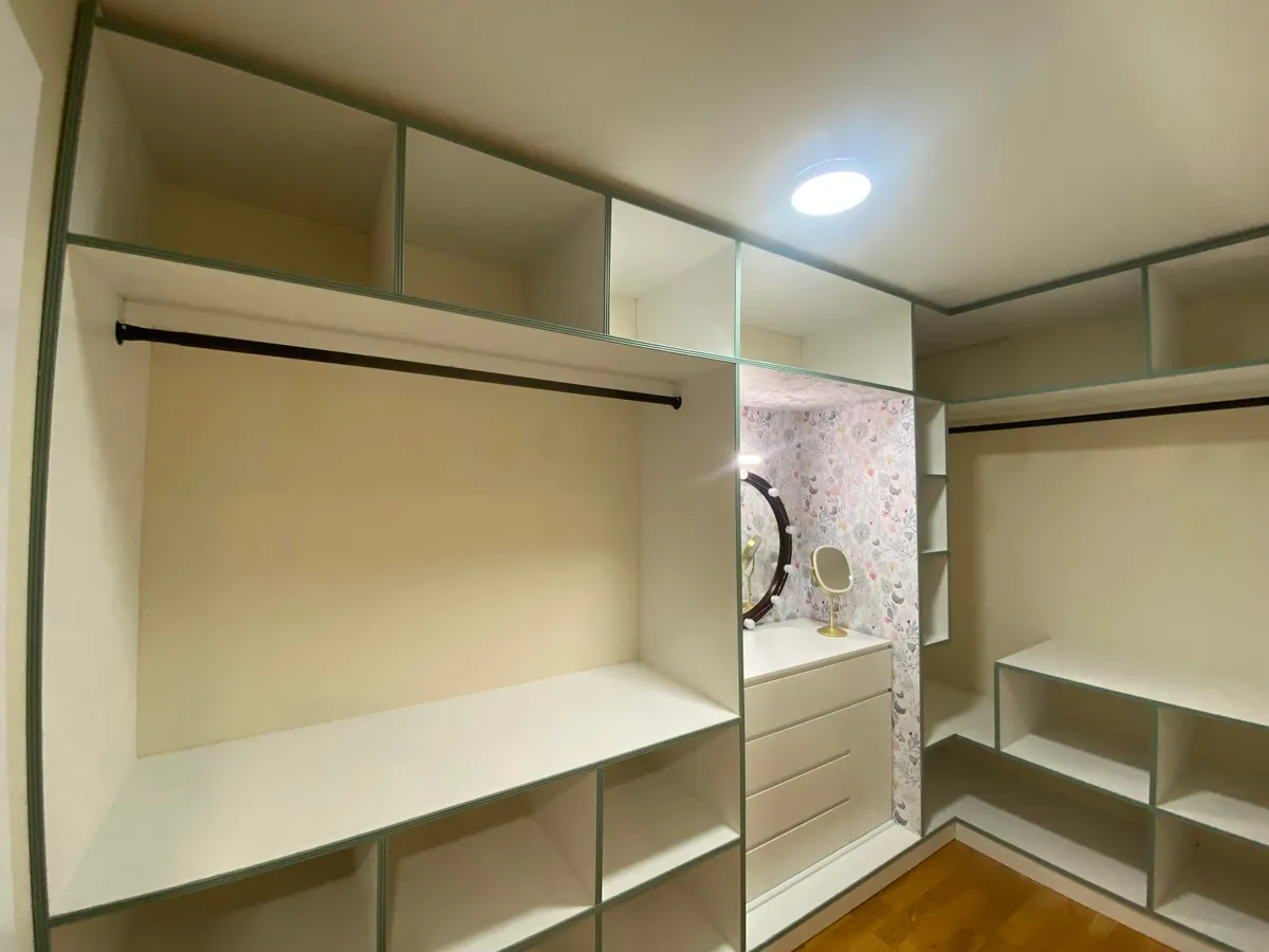 First time DIY project. Built a closet!