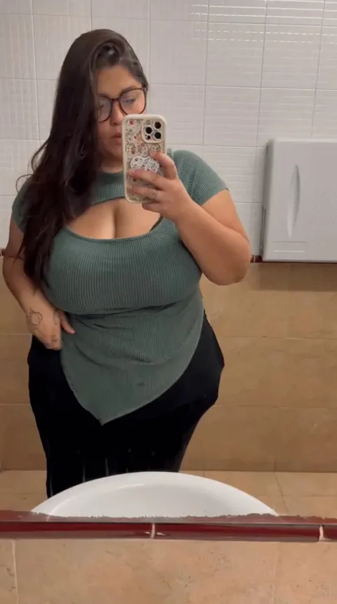 filming my chubby tits for this sub has gone wrong🥹