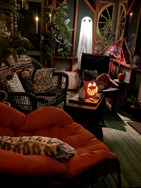 Ridiculously cute ghost from Five Below 👻🎃