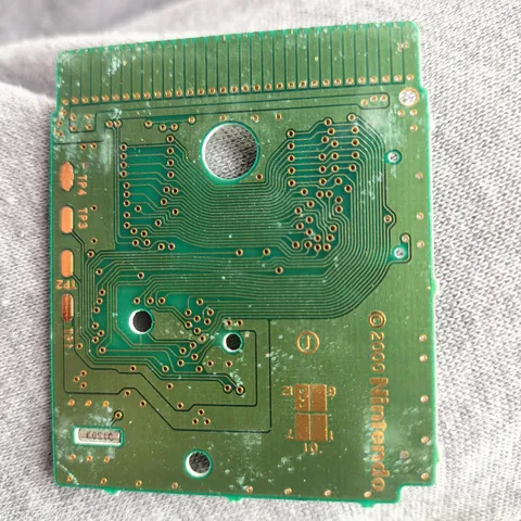 Cleaned and saved this Pokémon crystal from the trash someone was going to throw it away 😭