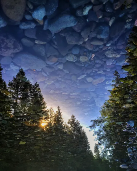 ITAP of a reflection and inverted it.