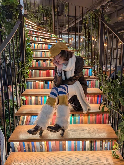 outfit of the day to touch every cat in this city