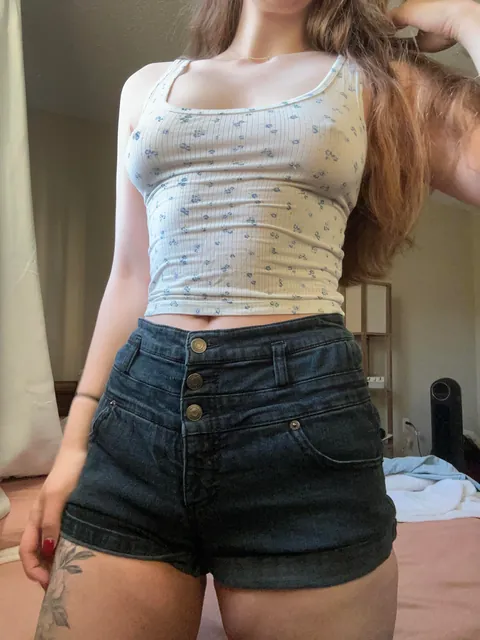 [f] The best part about summer is wearing revealing clothes (album)