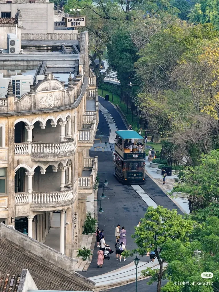 Anyone else here a fan of Nanyang architecture? This is the historic district of Kaiping, China