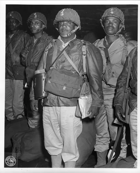 World War II, 1940s: The Pictures They Don't Often Show...