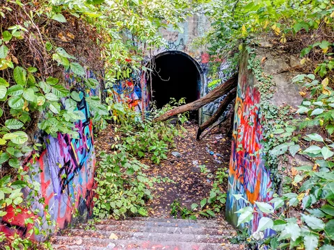 Graffiti at ruins MD (OC)