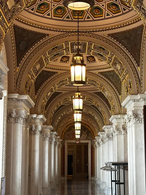 Ever had a trip you loved… but the people you went with hated it? That was my 2-week trip in Washington, DC.